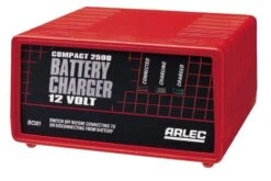 Arlec Compact Battery Charger With LED Display 2.5Amp 12V