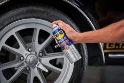 WD-40 Specialist Fast Acting Citrus Degreaser 400g -Home Hardware 5350376 3 5