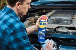 WD-40 EZ-REACH 425g 11 WD-40 EZ-REACH 425g -Home Hardware 5377999 2 4