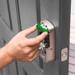 Yale Assure Z-WAVE Network Module -Home Hardware 6155287 2 5