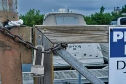 Master Lock 45mm Magnum With Extra Long Shackle Padlock 64mm -Home Hardware 6816987 3 3