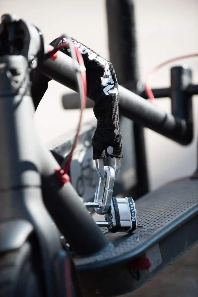 Master Lock Padlock Excell Stainless Steel Covered 44mm 10 Master Lock Padlock Excell Stainless Steel Covered 44mm - Image 8