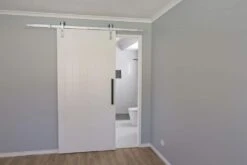 Cowdroy Barn Door Hardware Kit With Side Fix S/N 2m -Home Hardware 7045503 3